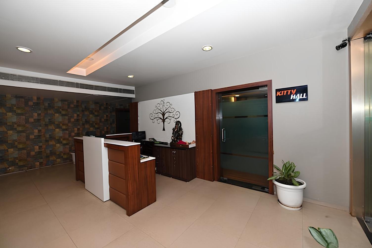 Club 7 Resort And Banquets Bareilly Exteriér fotografie